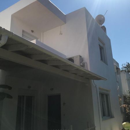 דירות Irina House Pefkohori מראה חיצוני תמונה